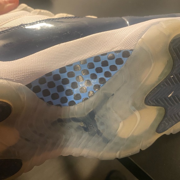 Jordan 11s win like 82 - Picture 2 of 10